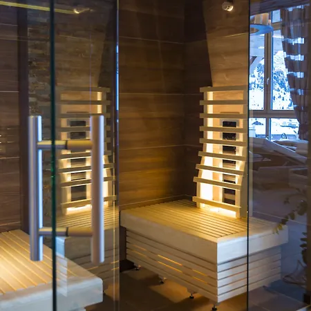 فندق Jenewein 4*