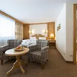 Jenewein Hotel